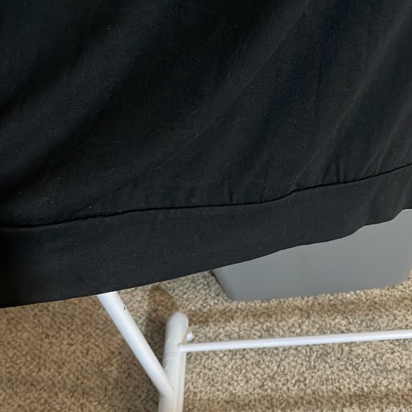 AUXO Collection SZ XXL Black Open Shoulder Top - Picture 4 of 6